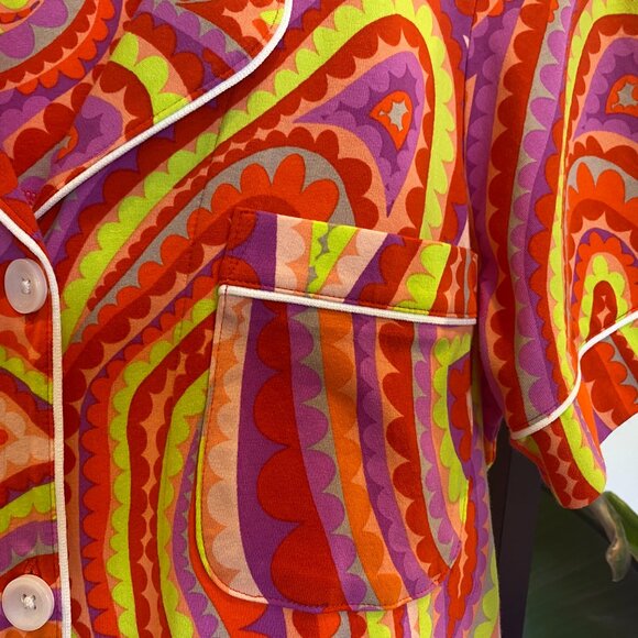 Bright and colorful lightweight pajama top - Picture 4 of 8